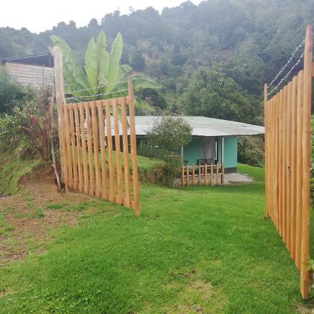 Casa #6 Cabinas San Gerardo Villa San José Buitenkant foto